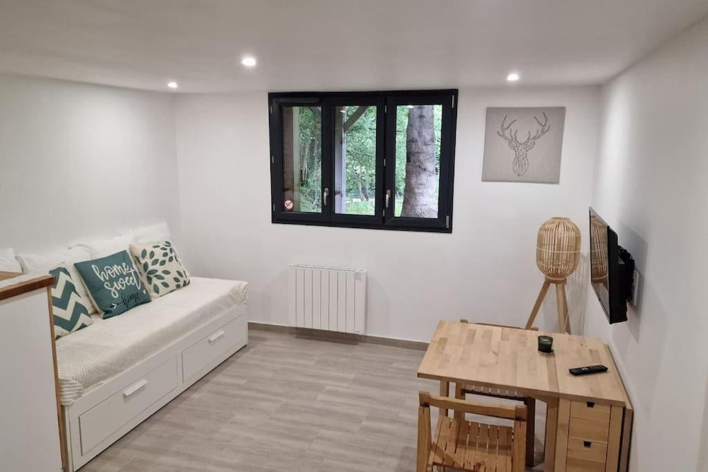 Ariege, Agreable T2 En Bord De Riviere Apartment Val-de-Sos ภายนอก รูปภาพ